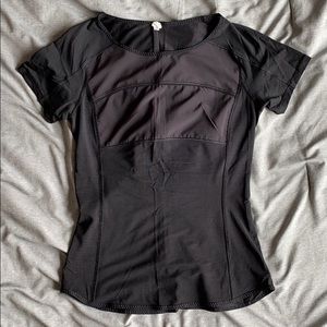 Lululemon Short Sleeve T Shirt